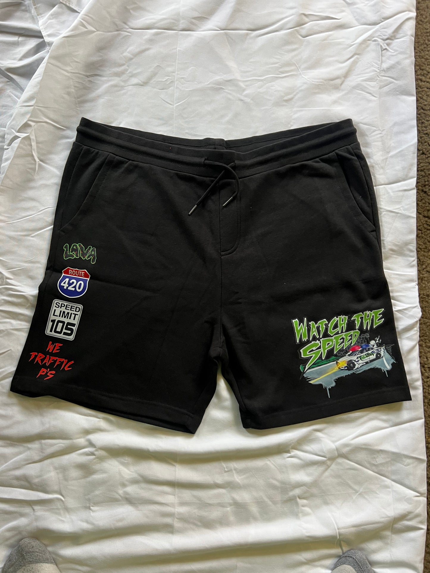 Watch the speed cotton shorts - L